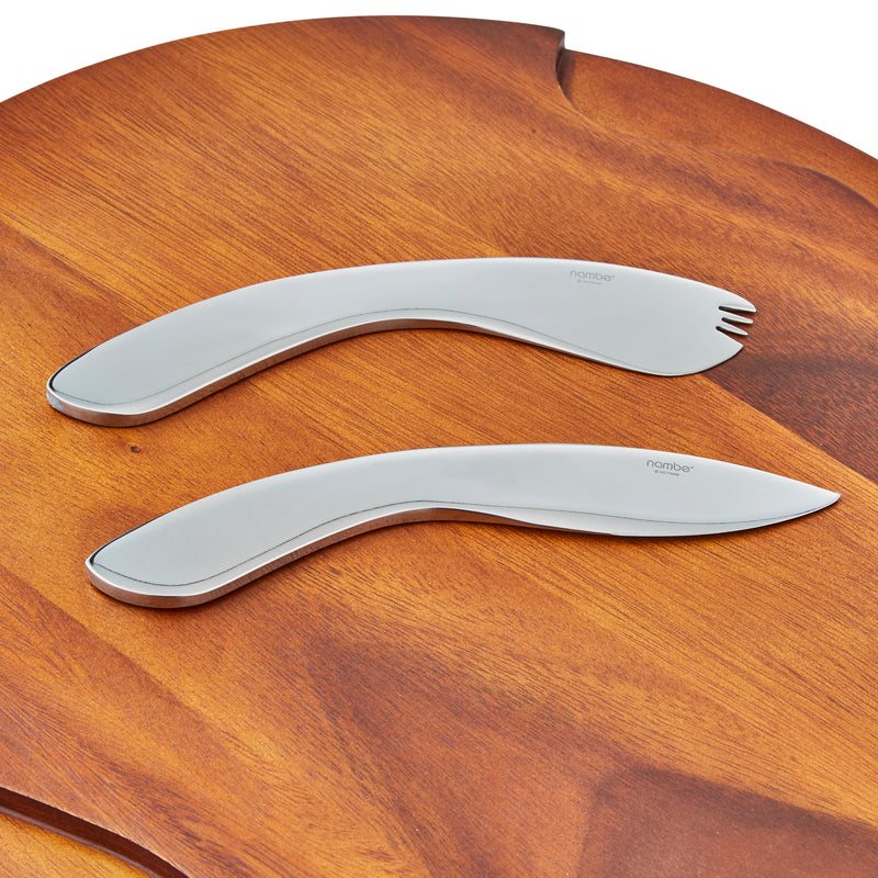 NAMBÉ - PLANCHE À FROMAGE RONDE EN BOIS AVEC DEUX COUTEAU STAINLESS